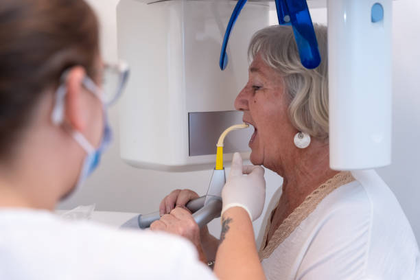Best Emergency Tooth Extraction in Rhome, TX